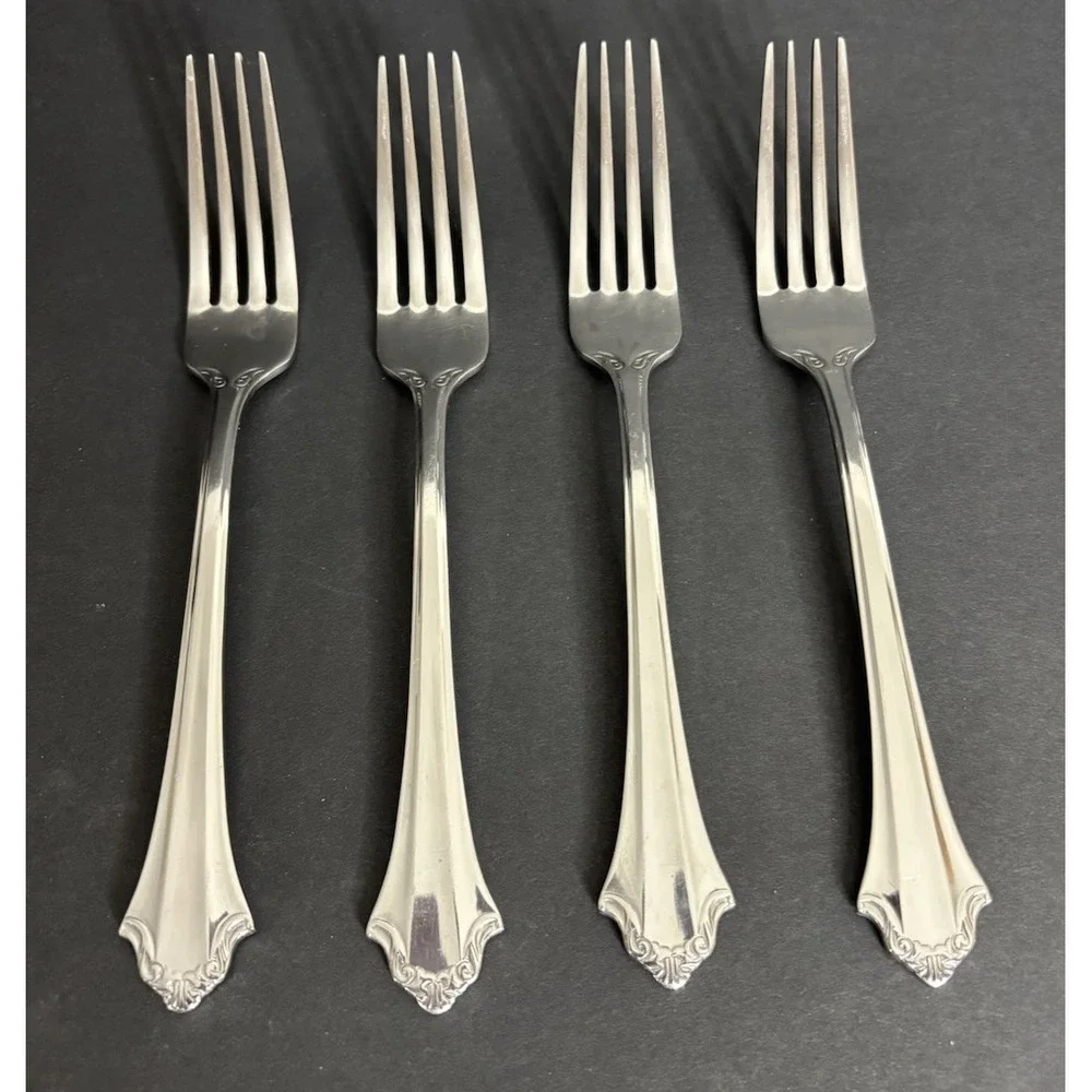 4 Reed and Barton Devonshire Dinner Forks Stainless Steel Flatware 8